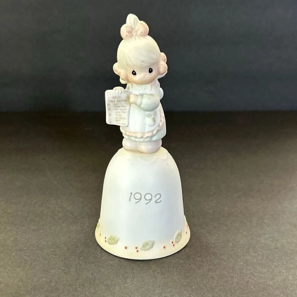 Precious Moments 1992 Christmas Bell Figurine 527726 Collectible